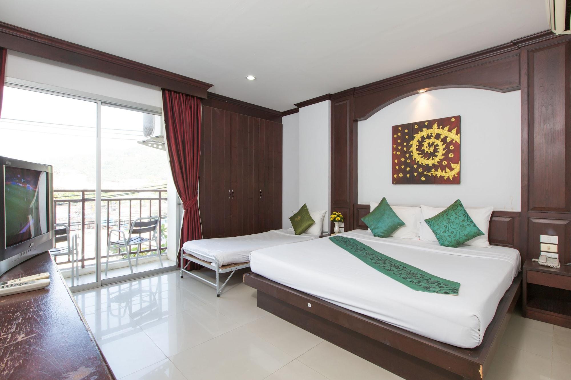 Patong Buri Hotel Buitenkant foto