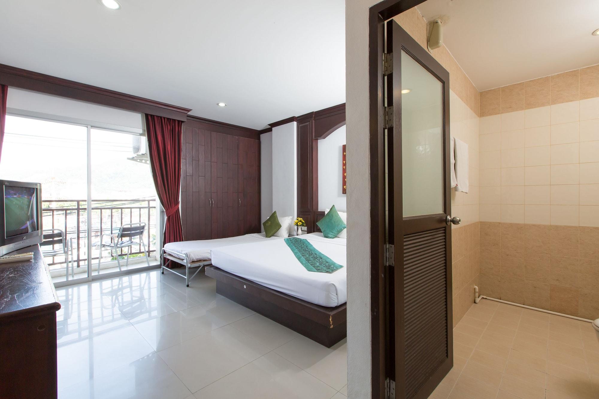 Patong Buri Hotel Buitenkant foto