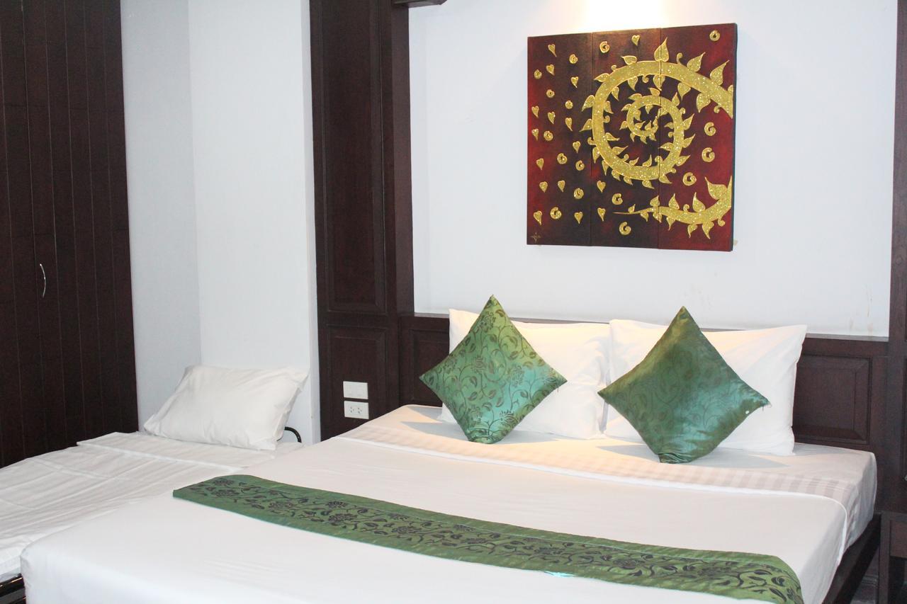 Patong Buri Hotel Buitenkant foto