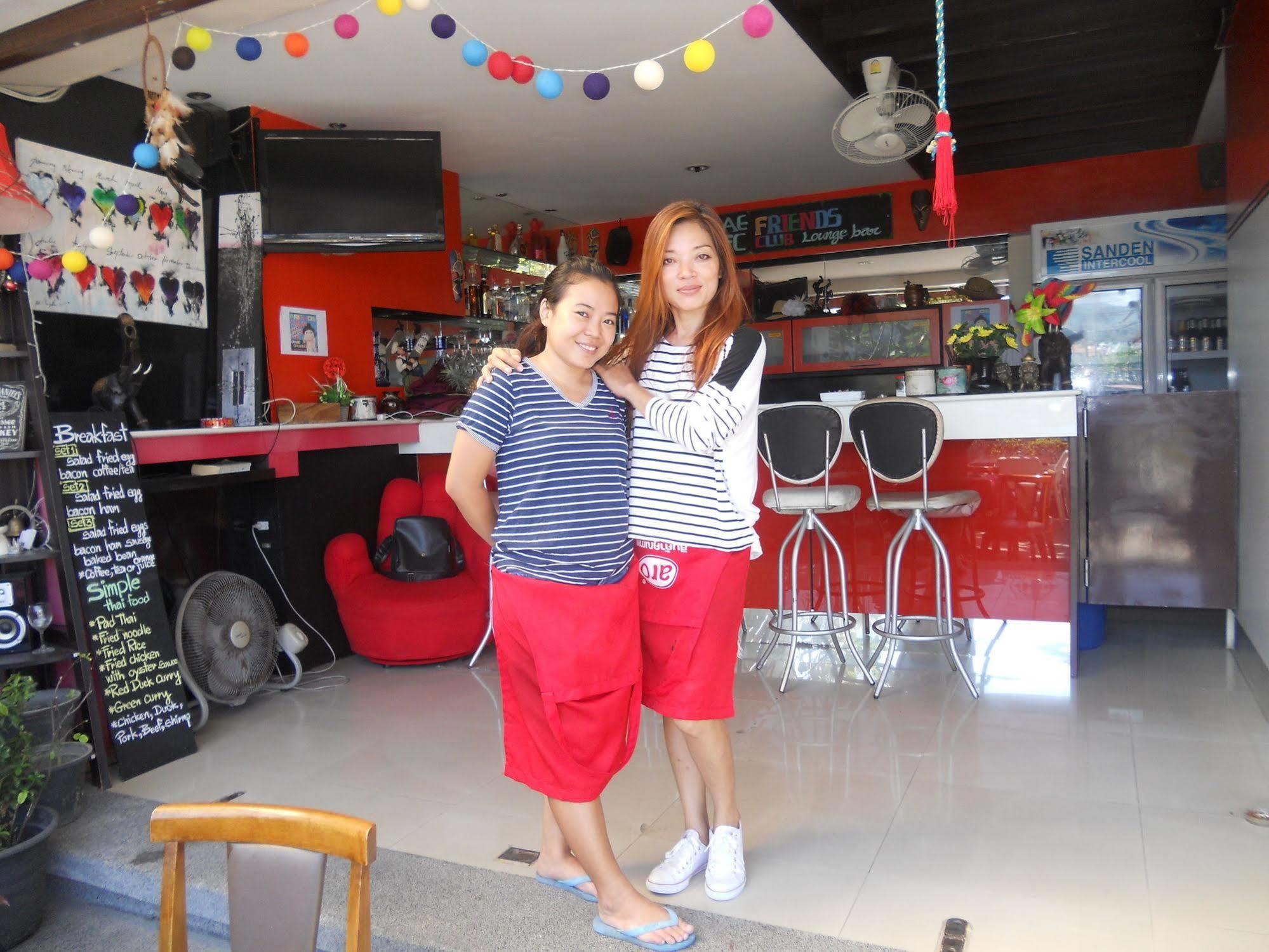 Patong Buri Hotel Buitenkant foto
